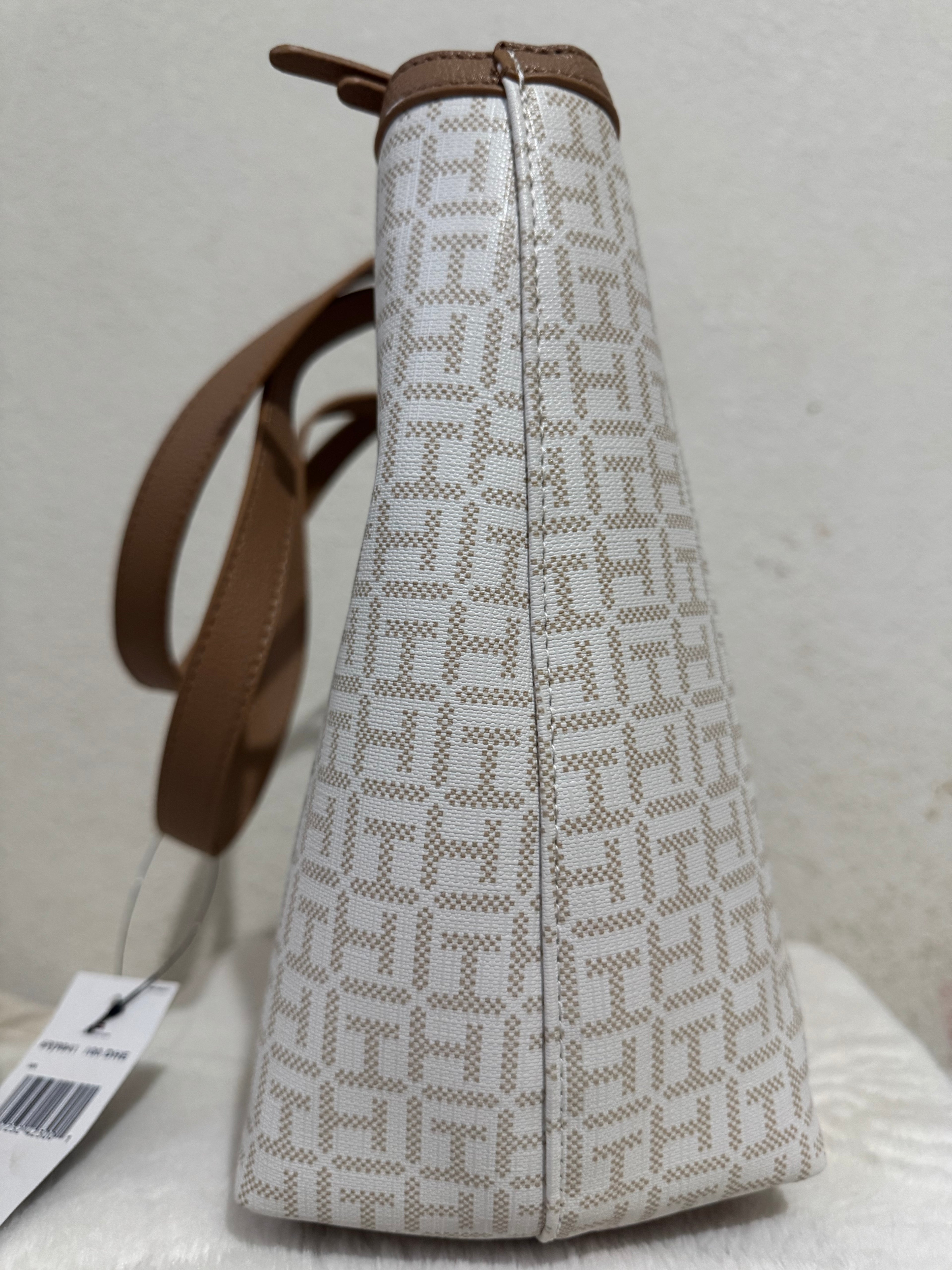 Bolsa Blanco & Beige Tommy Hilfiger Signature