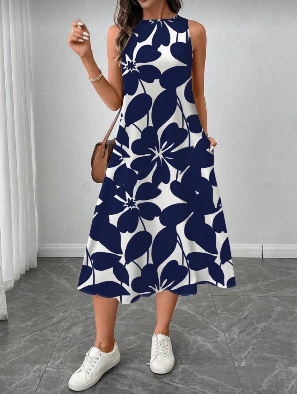 Vestido Femenino Navy Leaf Flow