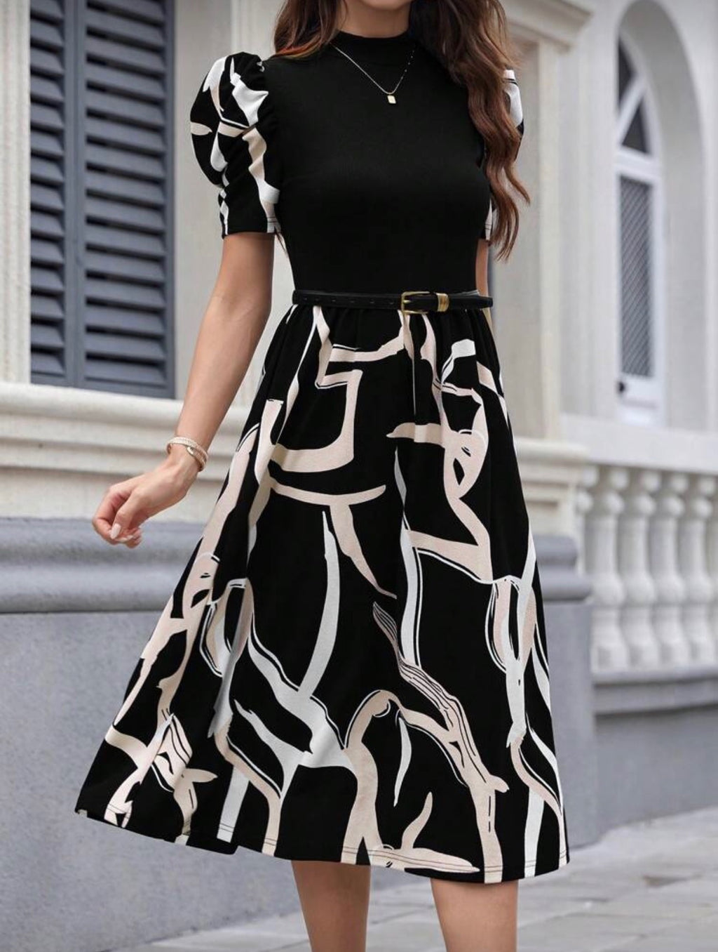 Vestido Femenino Monochrome Abstract Elegance