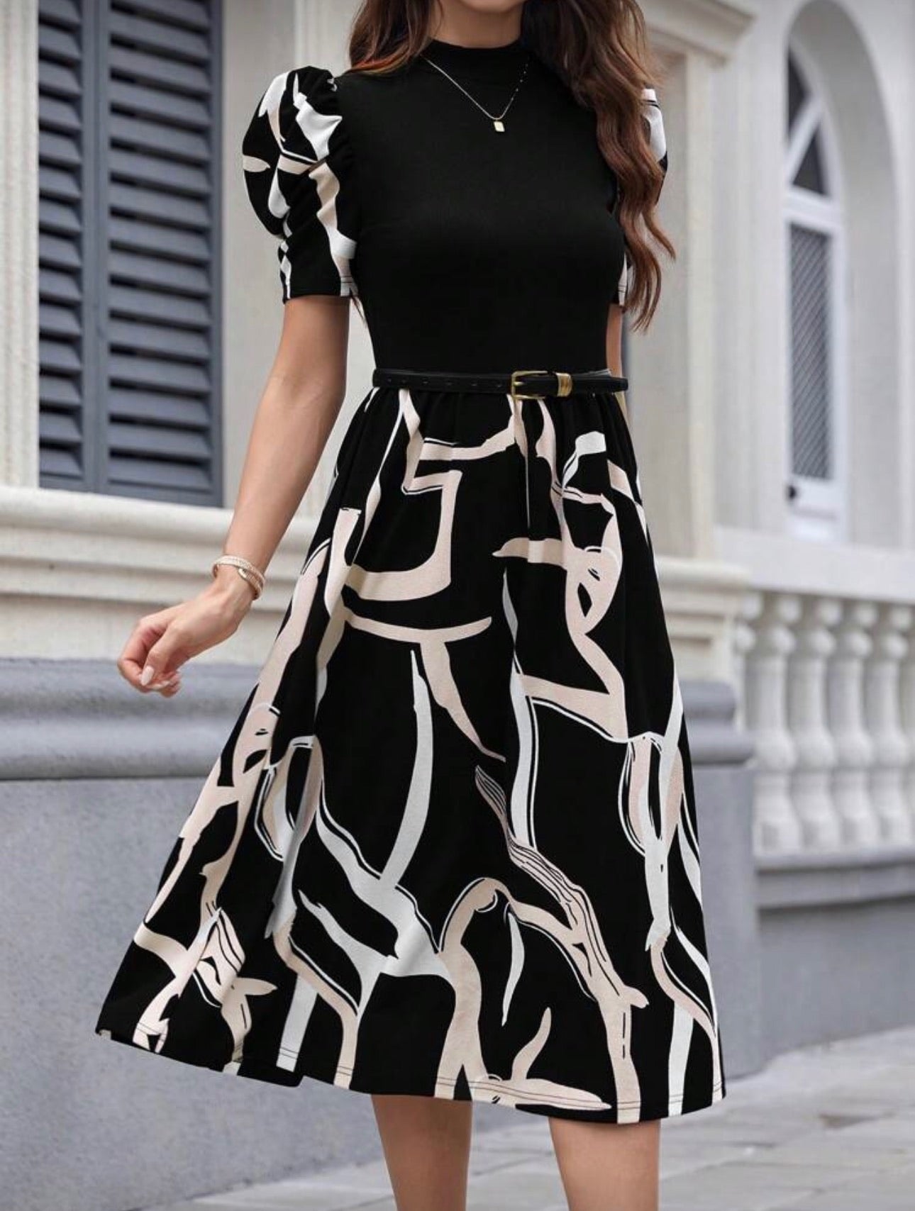 Vestido Femenino Monochrome Abstract Elegance