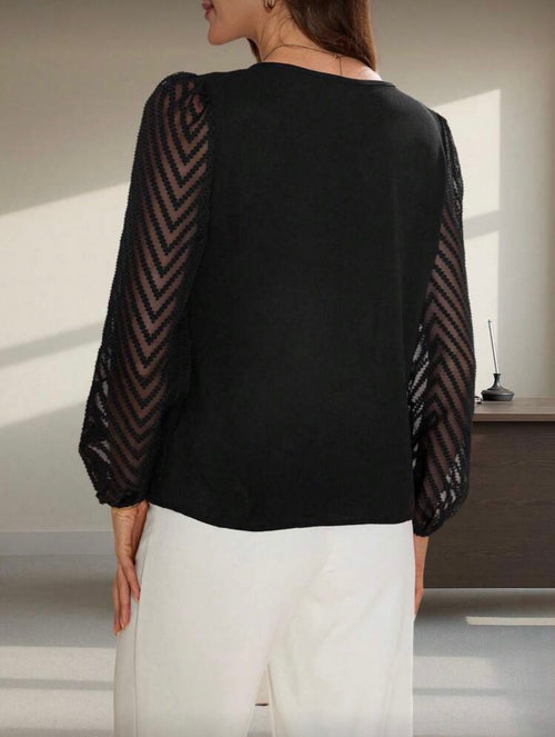 Blusa Femenina Black Sheer Elegance
