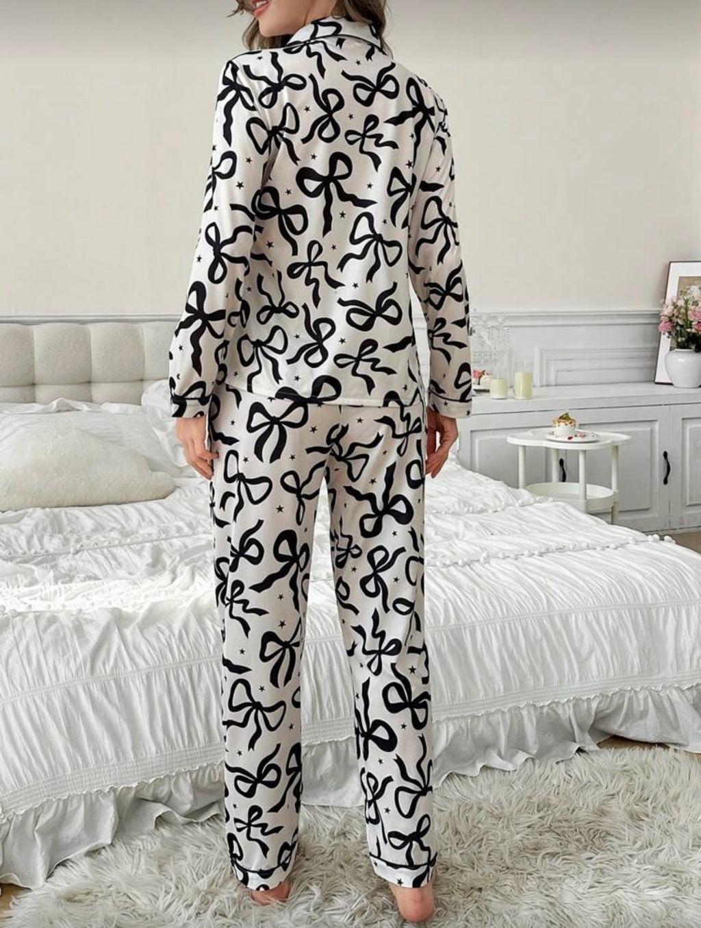 Conjunto Pijama Abstract Lines Crema