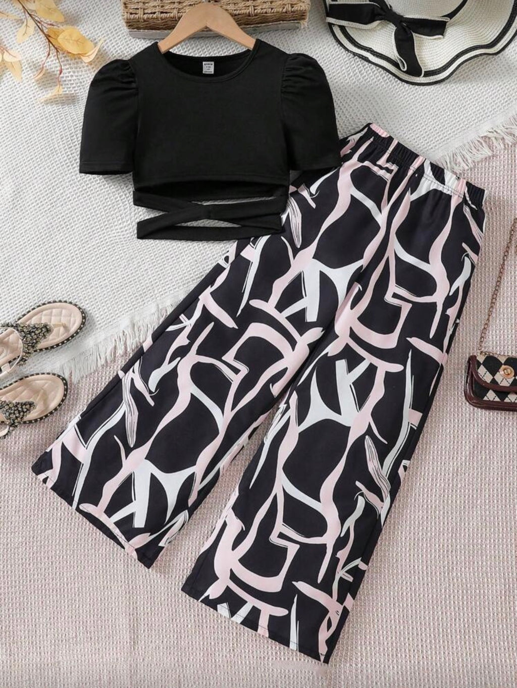 Conjunto Infantil Graphic Noir Chic