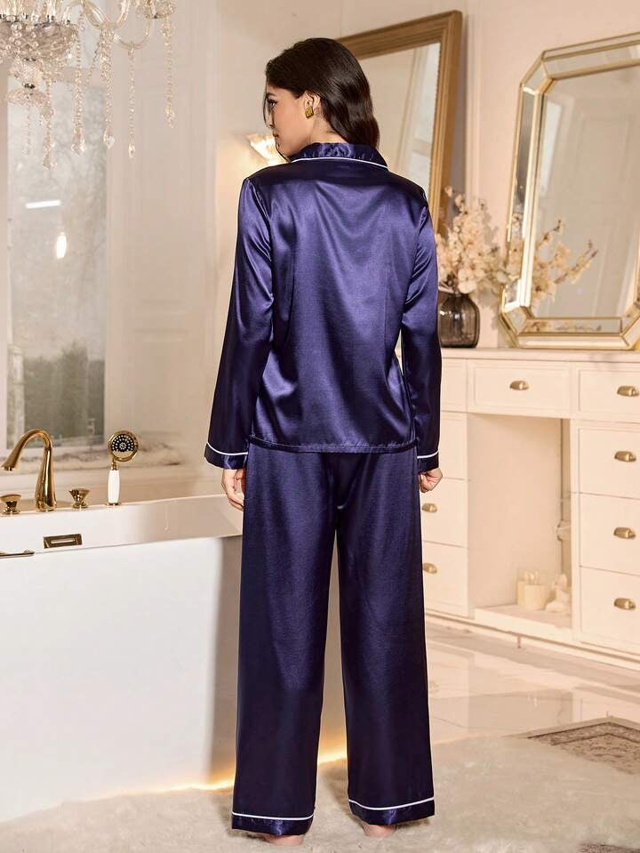 Pijama Femenina de Seda Midnight Luxe
