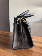 Bolsa Calvin Klein Signature Structured Satchel