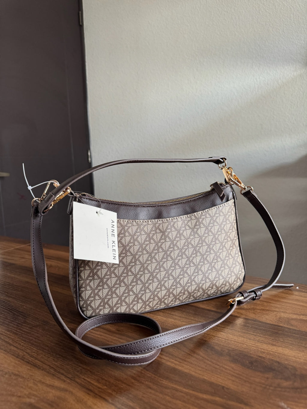 Bolsa Anne Klein Signature Shoulder Crossbody Vanilla