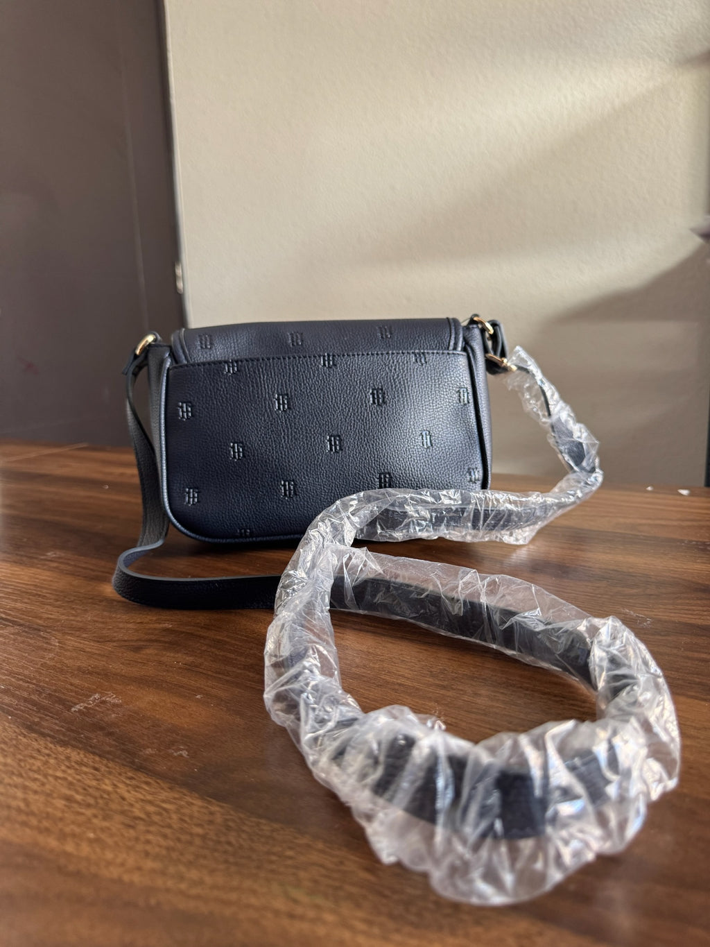 Bolsa Tommy Embossed Mini Crossbody Blue