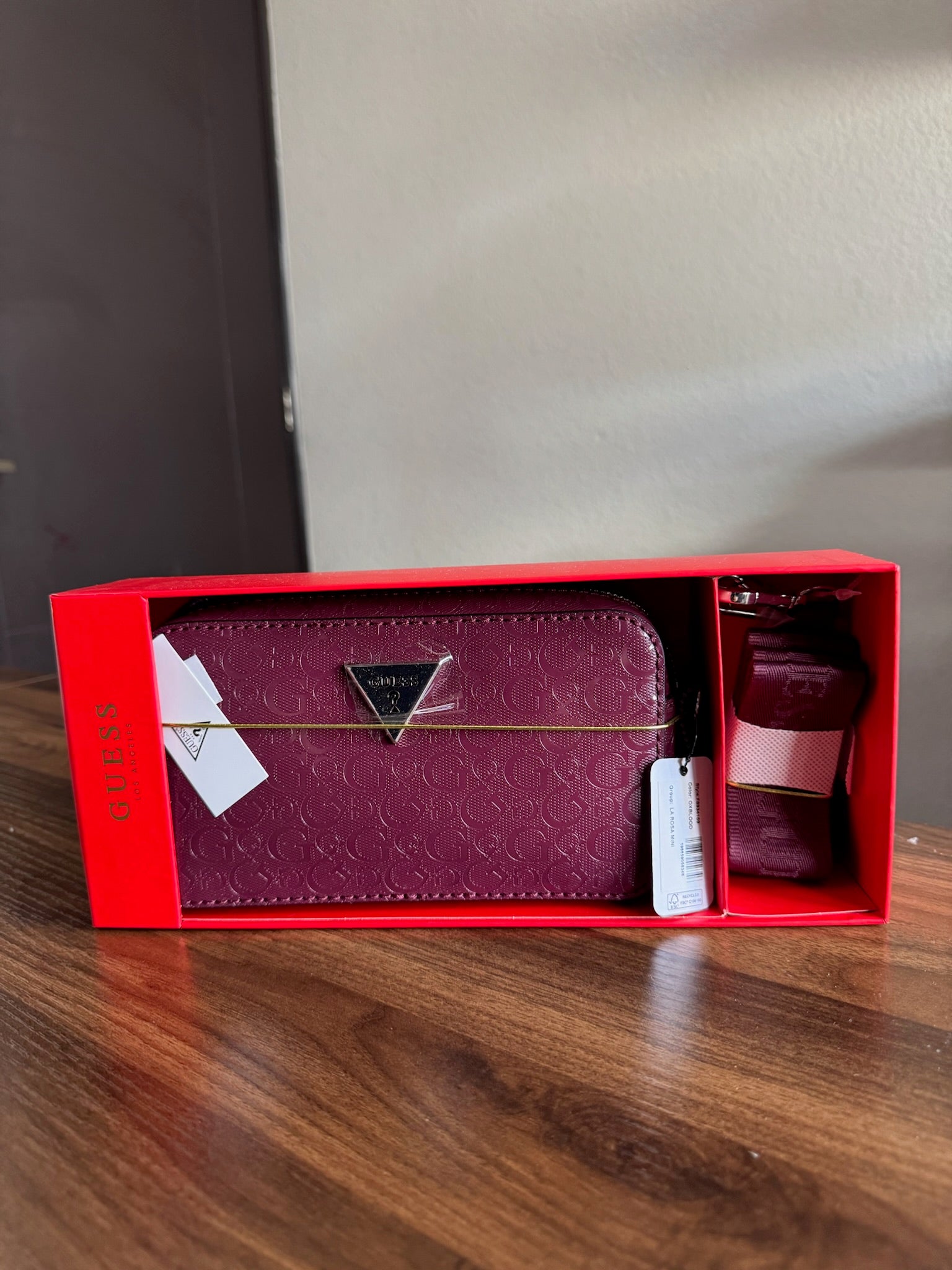 Billetera Guess Logo Embossed Gift Set Burgundy