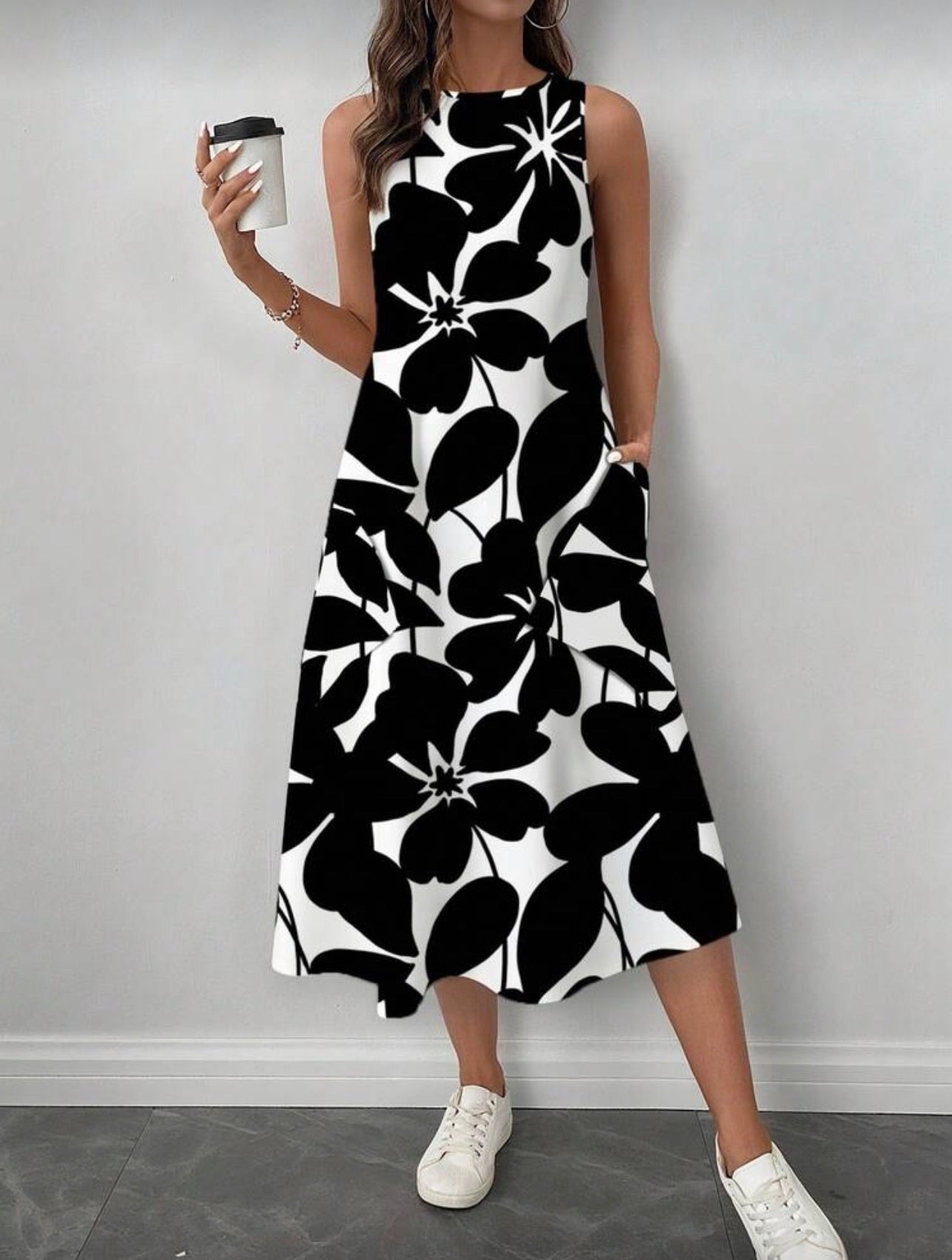 Vestido de Dama Monochrome Leaf Flow