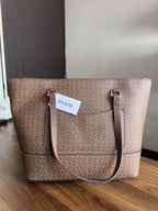 Bolsa Café Oscuro Guess