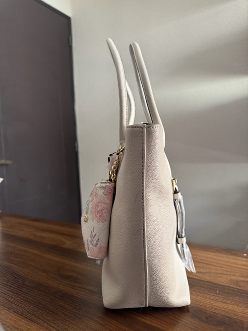 Bolsa Crema Nine West