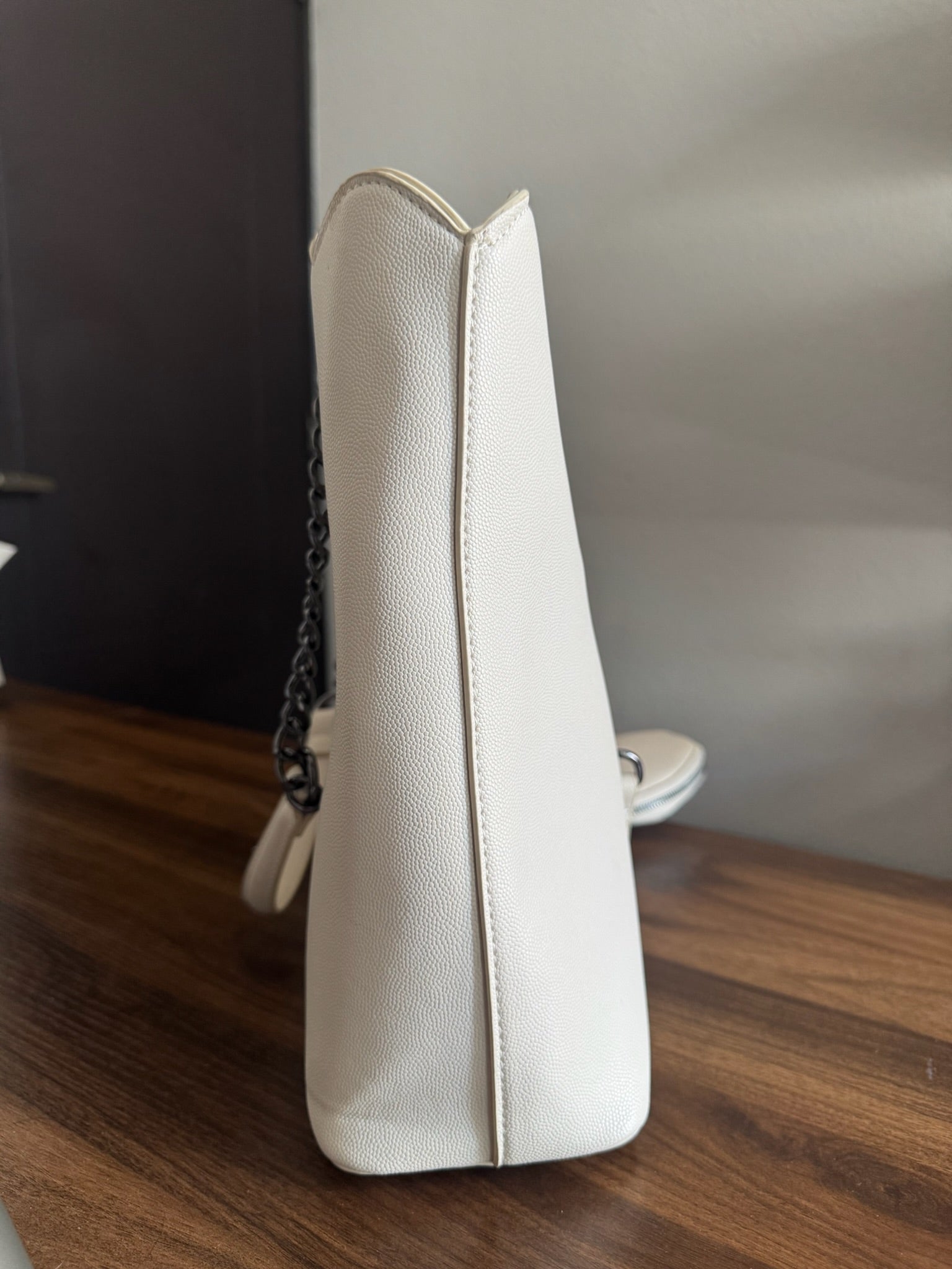 Bolsa Color Crema Betty Johnson