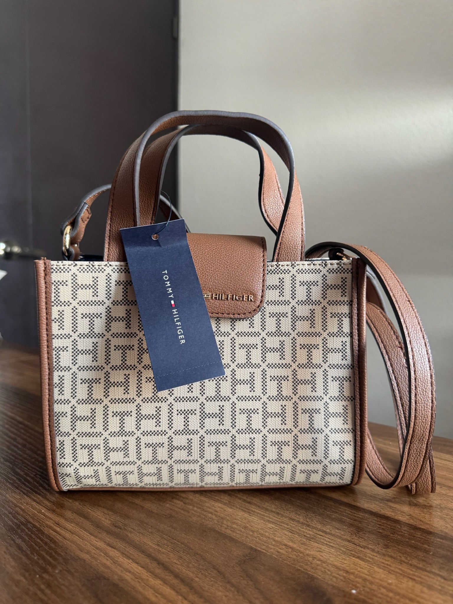 Bolsa de Mano Café Tommy Hilfiger