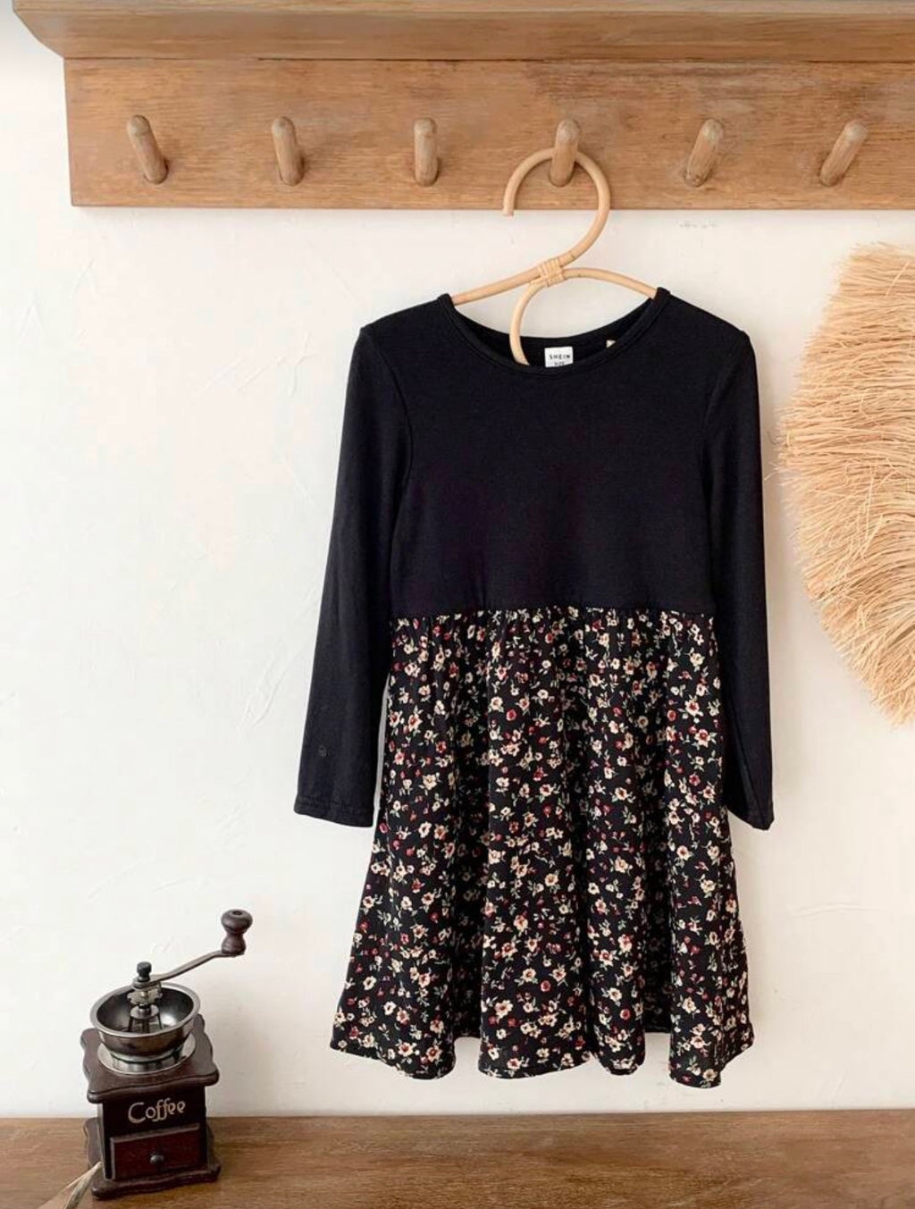 Vestido Infantil Noir Bloom
