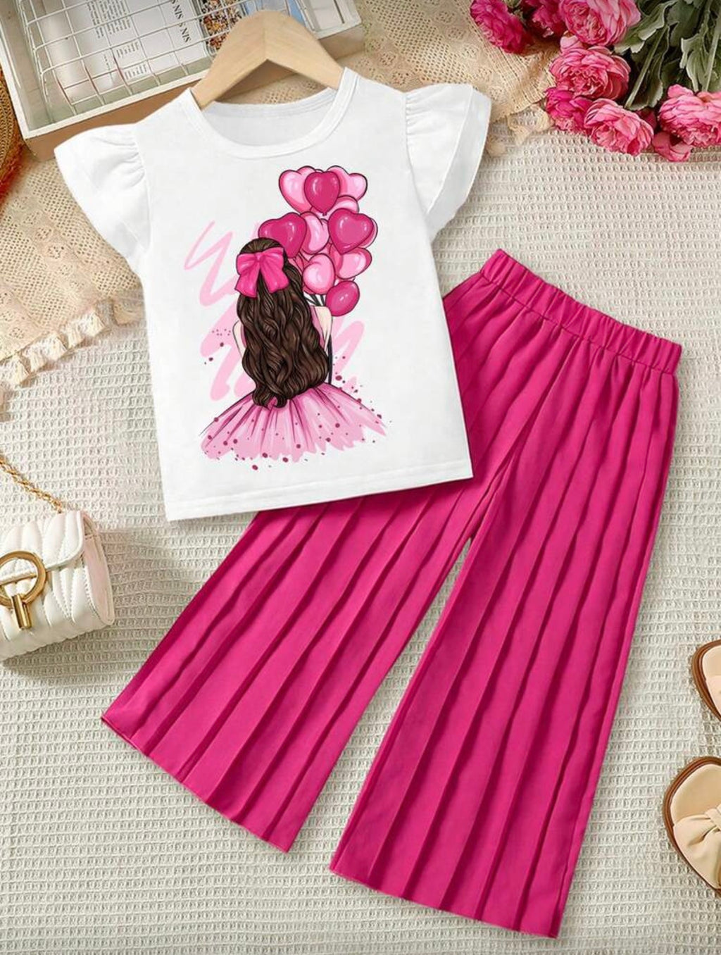 Conjunto infantil con pantalón plisado