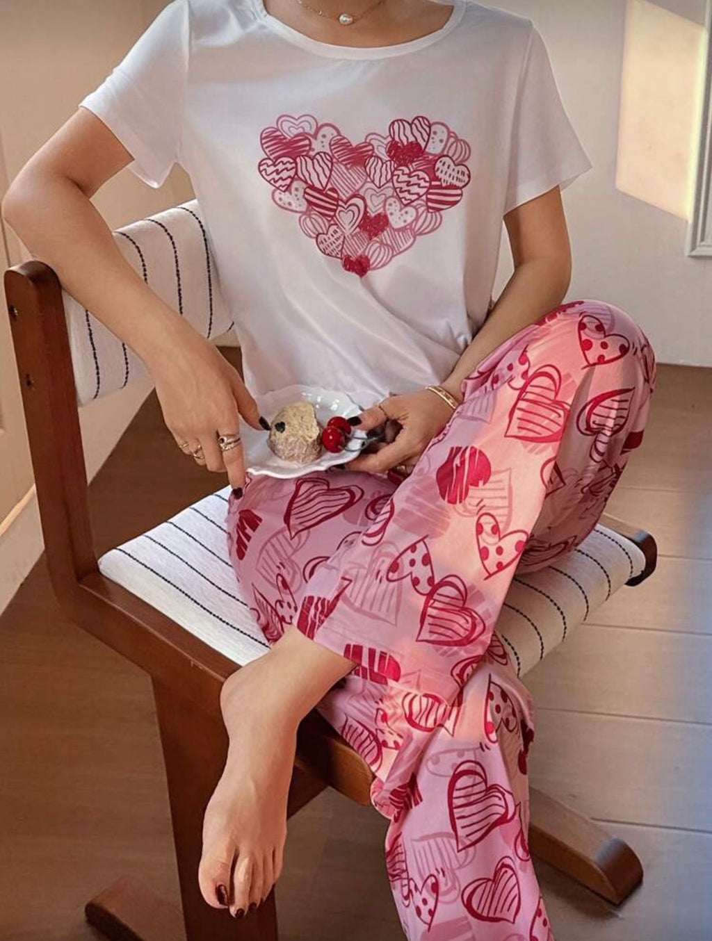 Pijama de Dama con Estampado de Corazones