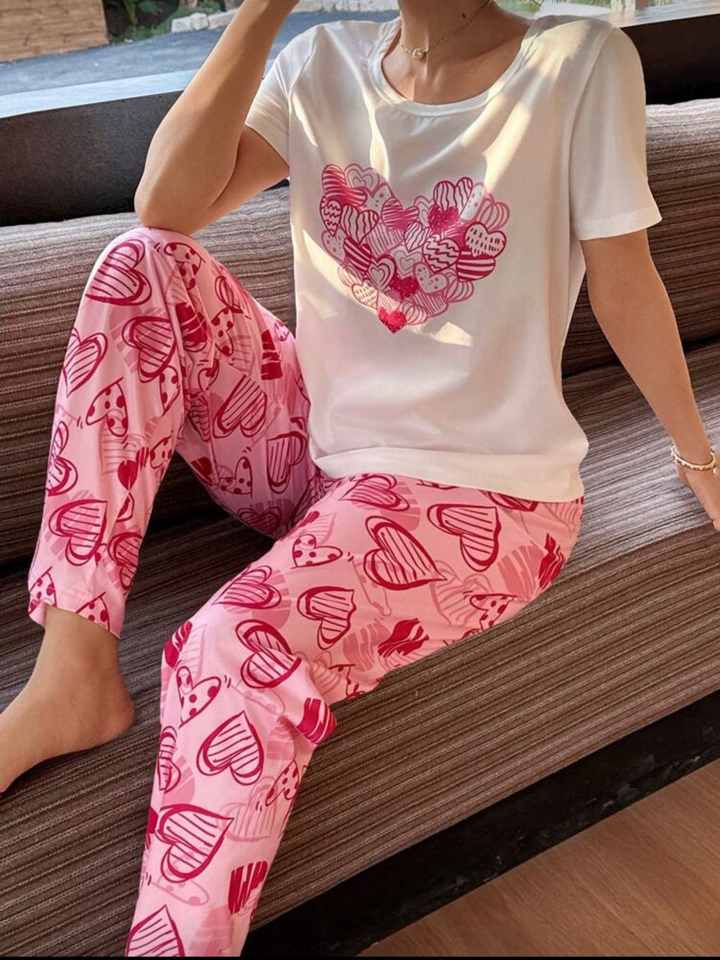 Pijama de Dama con Estampado de Corazones