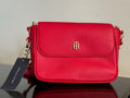 Bolsa Tommy Hilfiger Classic Flap Crossbody Red